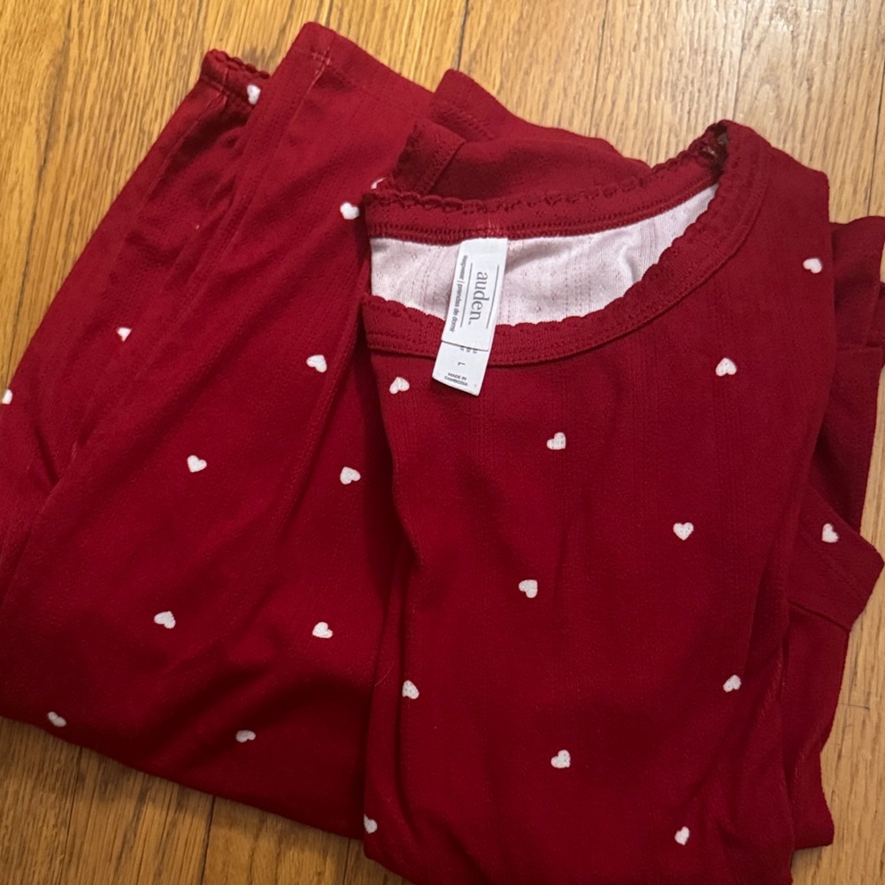 Auden red heart pajamas ❤️
